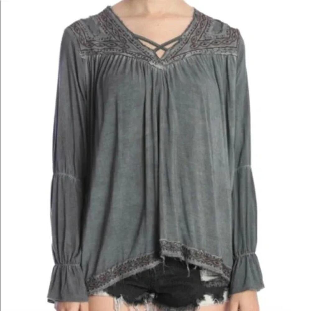 POL Gray/Green Embroidered Long Sleeve Oversized Tunic Top (M)